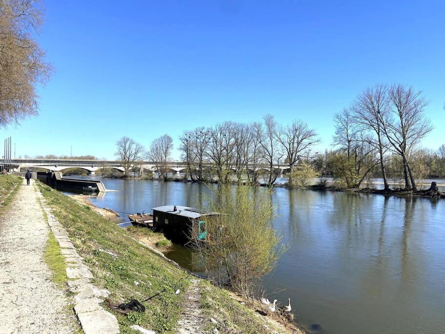 Studio Coeur De Ville Proche Bords De Loire Orléans Exteriör bild